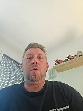 kurusu46 – webcam model profile photo Image 16