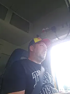 kurusu46 – webcam model profile photo Image 17