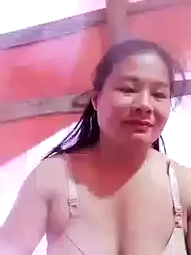 kute-00 – webcam model profile photo