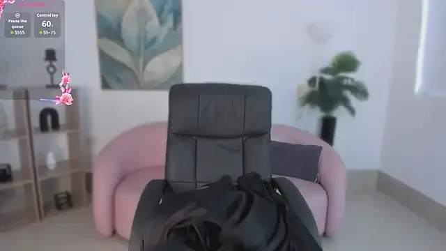 dears_pearlss – webcam model profile photo Image 16