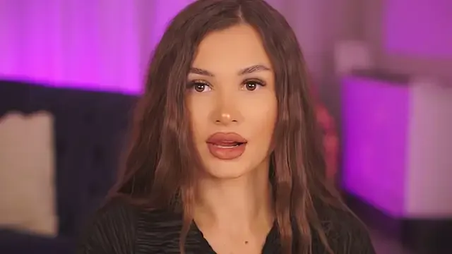 ALEXEESS – webcam model profile photo Image 6