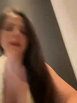 foxy_blush – webcam model profile photo Image 14