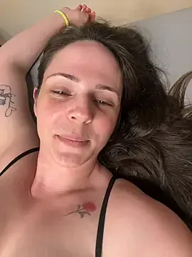 foxy_blush – webcam model profile photo Image 7