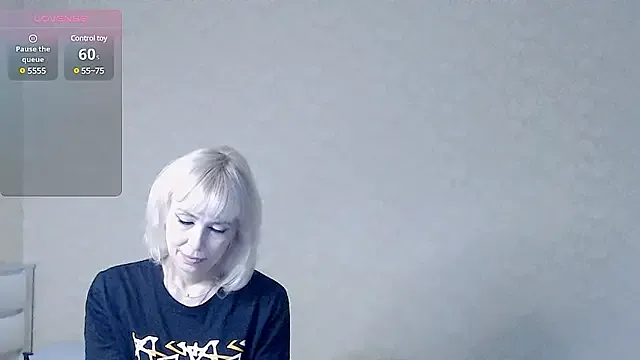 dears_pearlss – webcam model profile photo Image 3