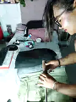 dears_pearlss – webcam model profile photo Image 17