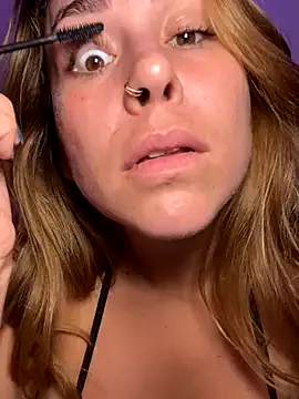 skinny_candy18 – webcam model profile photo Image 15