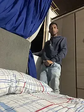 ariel_andcharlotte – webcam model profile photo Image 10