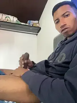 ariel_andcharlotte – webcam model profile photo Image 4