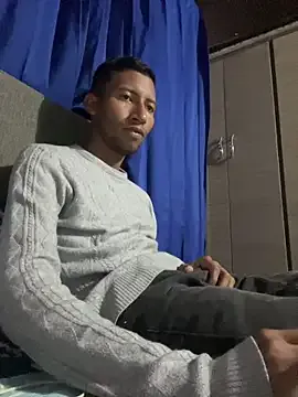 ariel_andcharlotte – webcam model profile photo Image 5