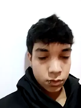 frnk30151 – webcam model profile photo Image 4