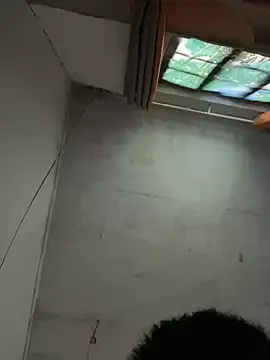 little_show_sexy – webcam model profile photo Image 12