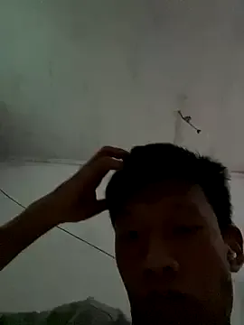 little_show_sexy – webcam model profile photo Image 18