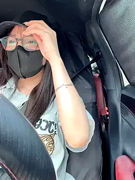 yourlittlesunrise_ – webcam model profile photo Image 16