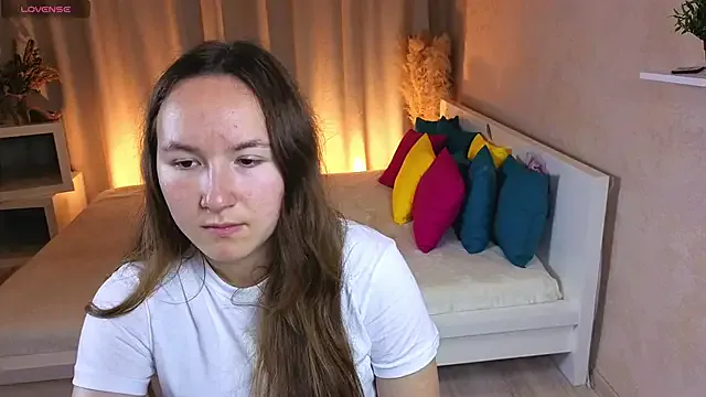 AnaSmile – webcam model profile photo Image 12