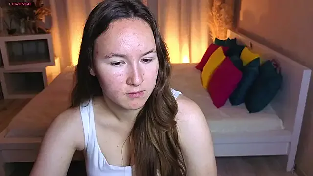 AnaSmile – webcam model profile photo Image 14