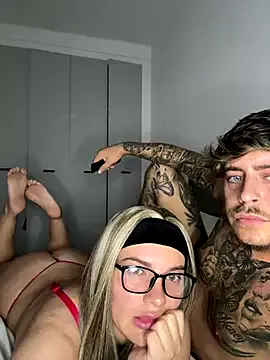 Earth_001 – webcam model profile photo Image 6