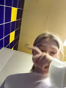 PabloArena – webcam model profile photo Image 4