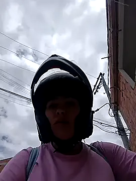 moonlitediva – webcam model profile photo Image 2