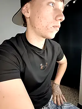 min9811 – webcam model profile photo Image 16