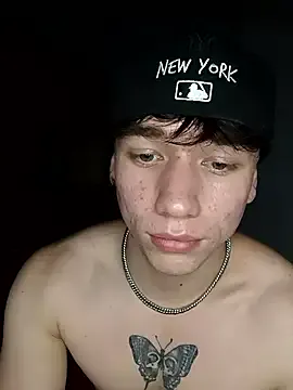 min9811 – webcam model profile photo Image 2