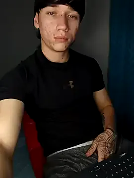 min9811 – webcam model profile photo Image 5