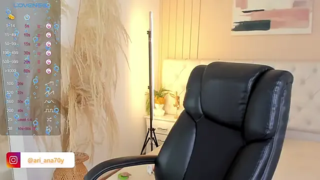 alexandjohntv – webcam model profile photo Image 4