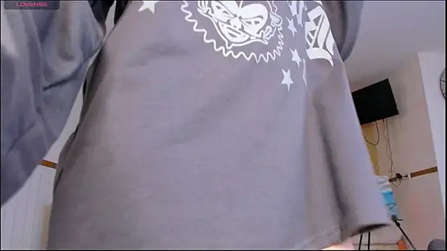 MaximoBenetti – webcam model profile photo Image 16