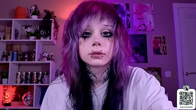 plush_flame_twinkle_meow – webcam model profile photo Image 10