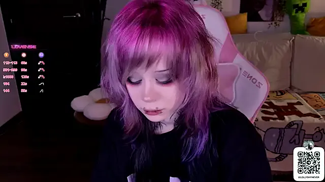 plush_flame_twinkle_meow – webcam model profile photo Image 16