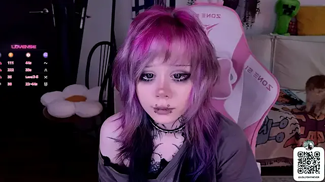 plush_flame_twinkle_meow – webcam model profile photo Image 17