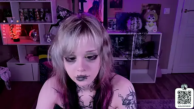 plush_flame_twinkle_meow – webcam model profile photo Image 4