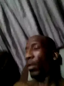 kaliana_ggh – webcam model profile photo Image 4