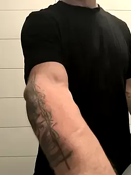 nagi_112 – webcam model profile photo Image 19