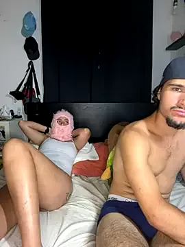 rikutorikukuto – webcam model profile photo Image 4