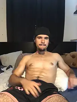 rikutorikukuto – webcam model profile photo Image 6