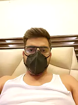 KingBlack25cm – webcam model profile photo Image 5