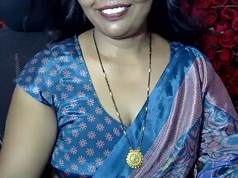 loving_ladies – webcam model profile photo Image 14