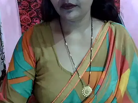 loving_ladies – webcam model profile photo Image 5