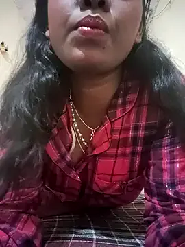 dears_pearlss – webcam model profile photo Image 8