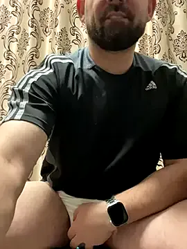 kai101010 – webcam model profile photo Image 3