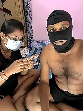 DomManlyGuy – webcam model profile photo Image 3