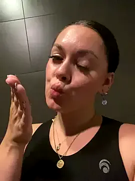 sophiepop41 – webcam model profile photo Image 14