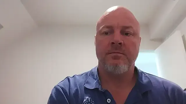 DomManlyGuy – webcam model profile photo Image 5