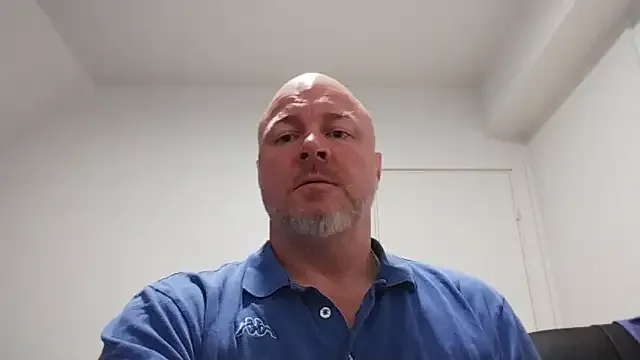 DomManlyGuy – webcam model profile photo Image 6