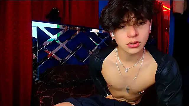 trainwithme – webcam model profile photo Image 14