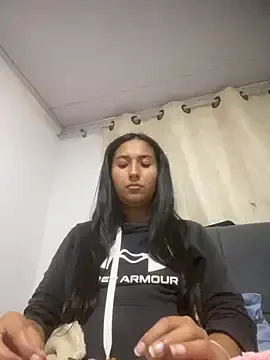 AmberJoulie – webcam model profile photo Image 17