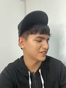 aa135777 – webcam model profile photo Image 13