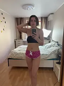 fantasy_JP – webcam model profile photo Image 3