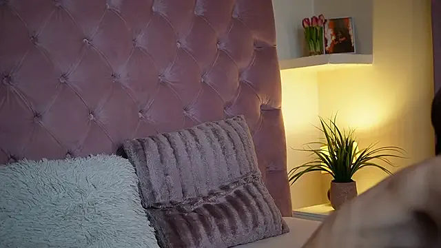 leticiawhitey – webcam model profile photo Image 14