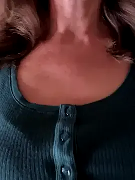 fit_vic – webcam model profile photo Image 18